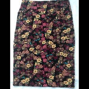Lularoe Cassie skirt